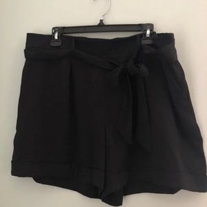 New with tags Cato 2xl dressy black shorts